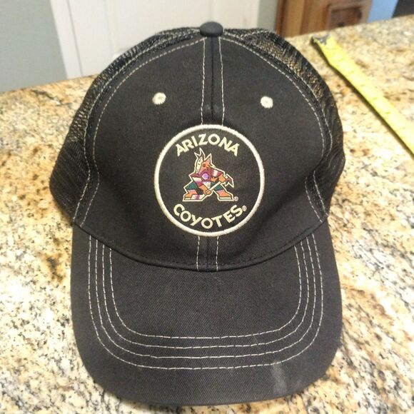 Arizona Coyotes Gila River Promo SnapBack Black Mesh Hat Kachina Goalie Logo - Picture 1 of 9